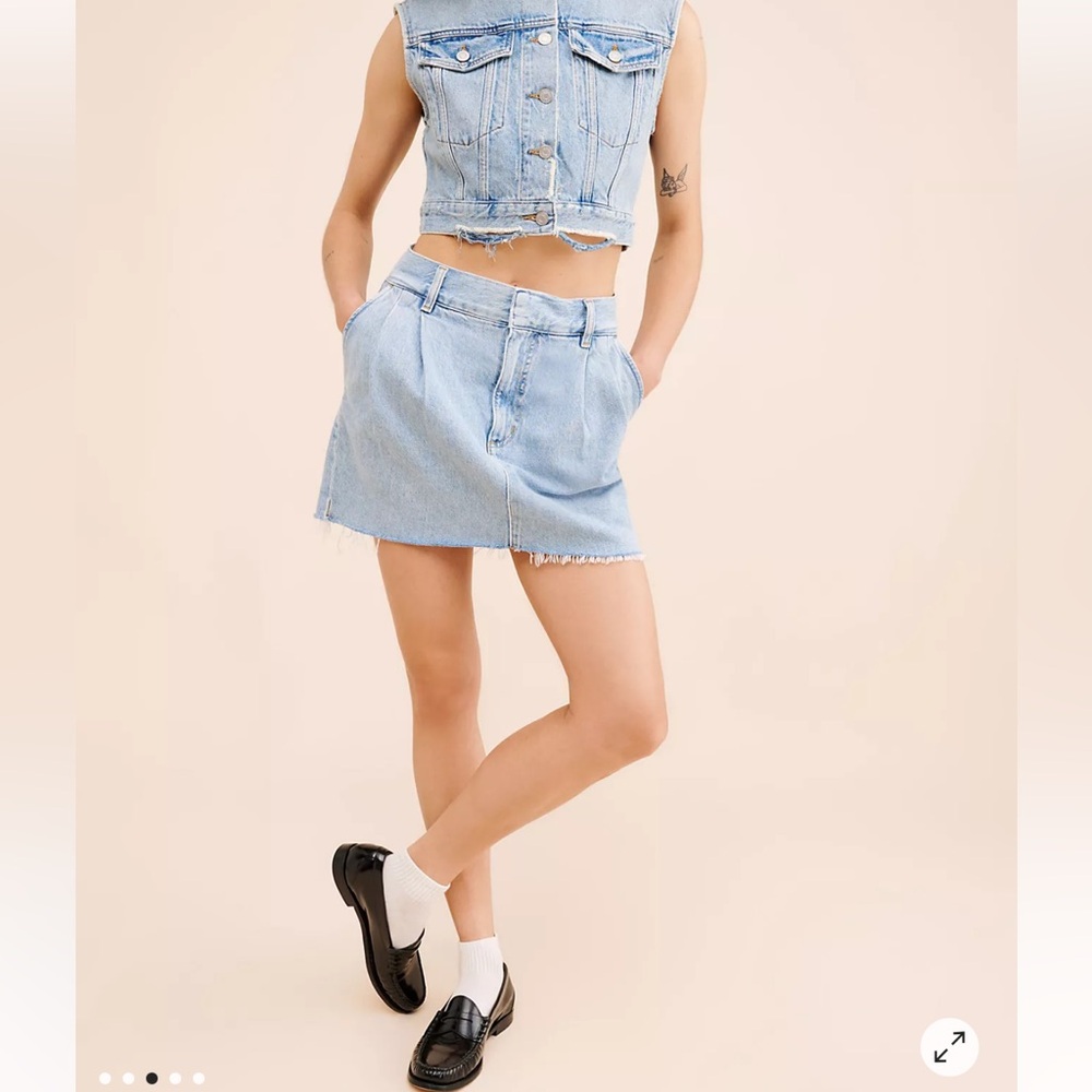 AGOLDE Becker Skirt size 27